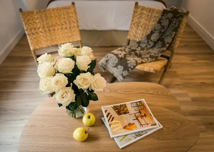 Home Triana 407